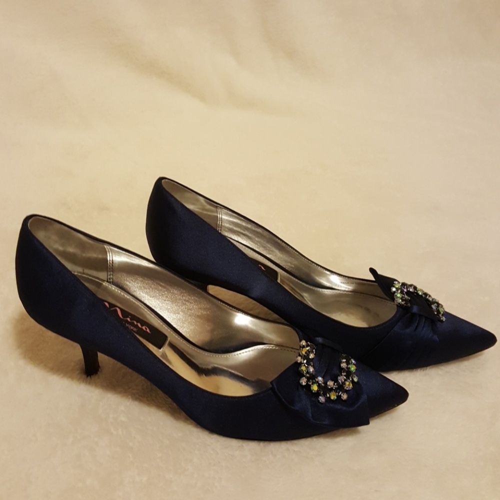 🛍Flash Sale Nina Heels Size 7.5